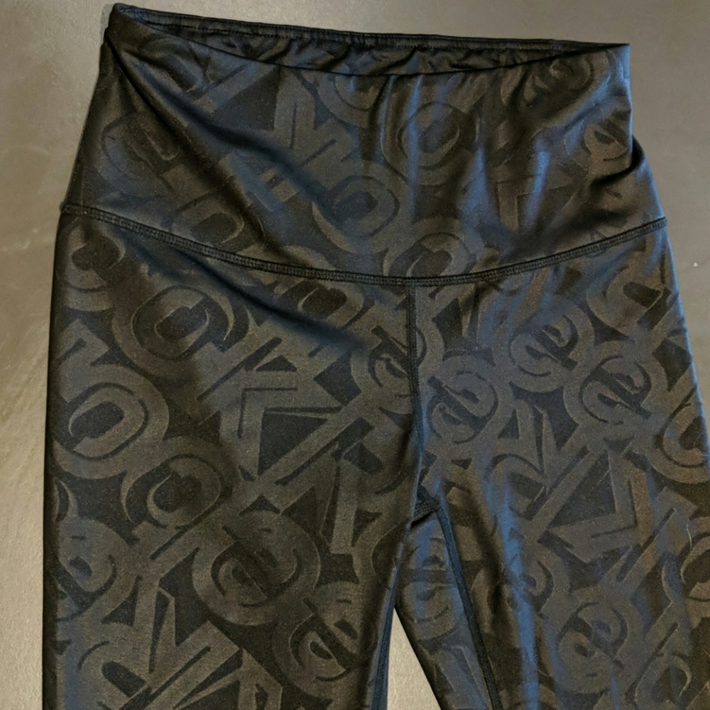Black reebok capri